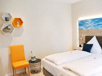 Bernsteinsee Hotel And Ferien Room With Balcony,,0 star
