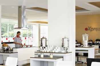 amaris hotel tebet jakarta