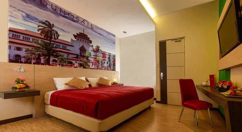 townhouse oak cihampelas near ciwalk formerly promenade hotel