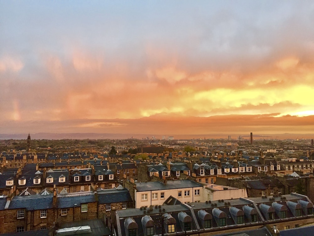 edinburgh
