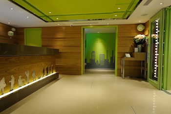 green world hotel zhonghua
