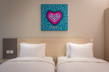 green world hotel zhonghua