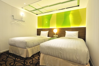 green world hotel zhonghua