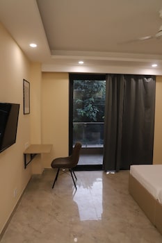 Nova By Dailystays,,2 star