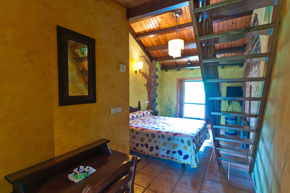 hotel costa de rodiles