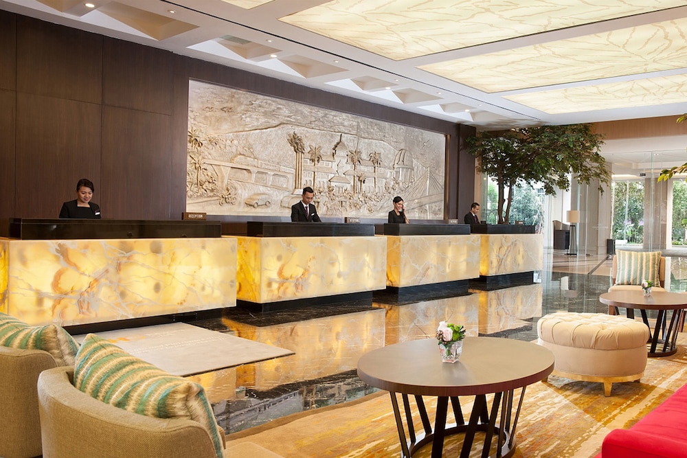 crowne plaza bandung by ihg