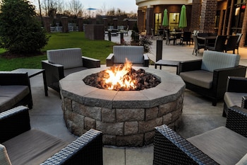 courtyard largo medical center drive