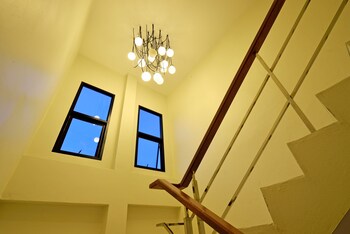 tairada boutique hotel x staylah