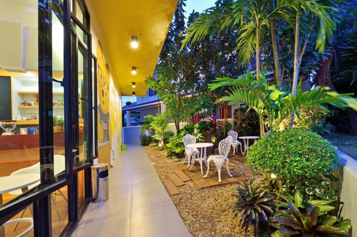 tairada boutique hotel x staylah