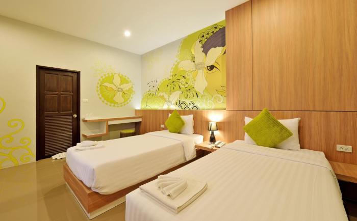 tairada boutique hotel x staylah