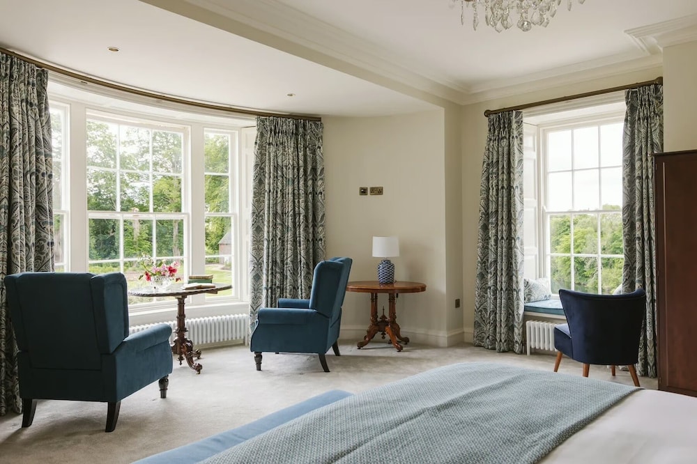 moore lodge