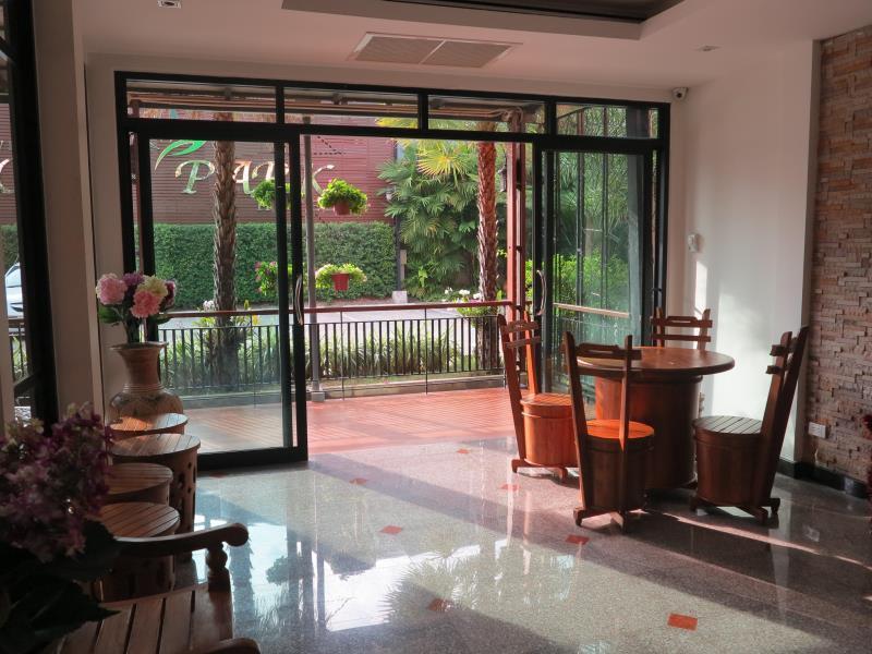 city park hotel phattalung