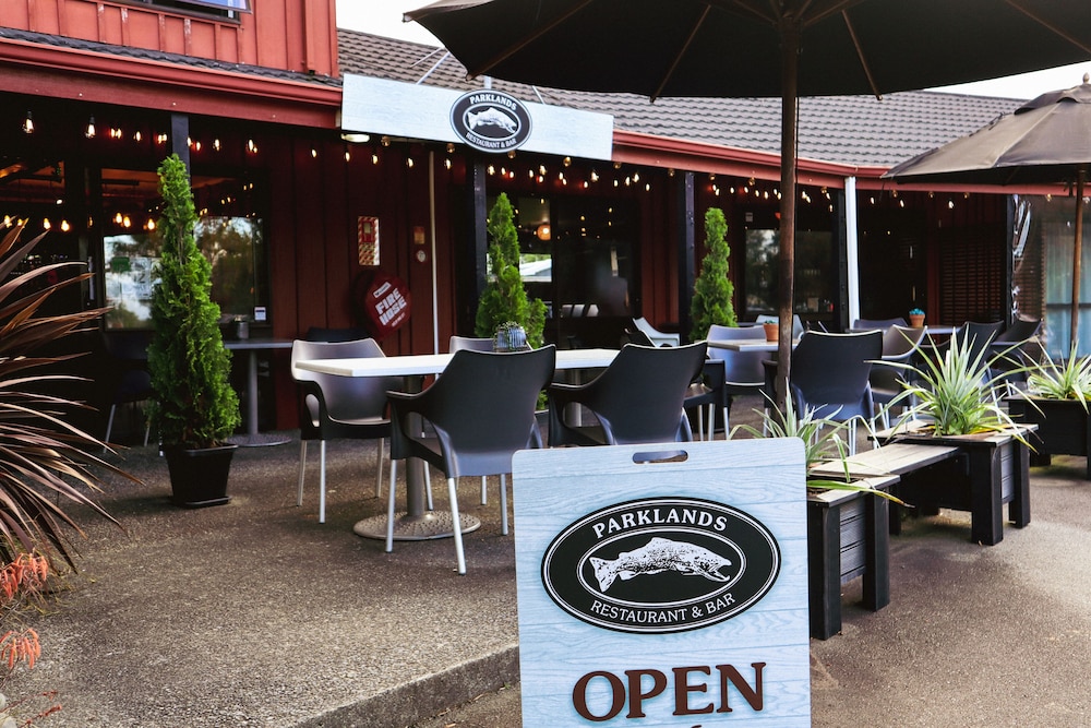 parklands motorlodge