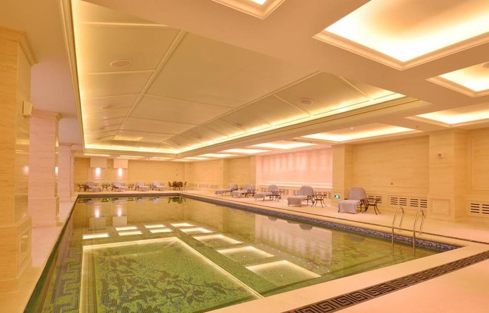 urban island hotel shanghai