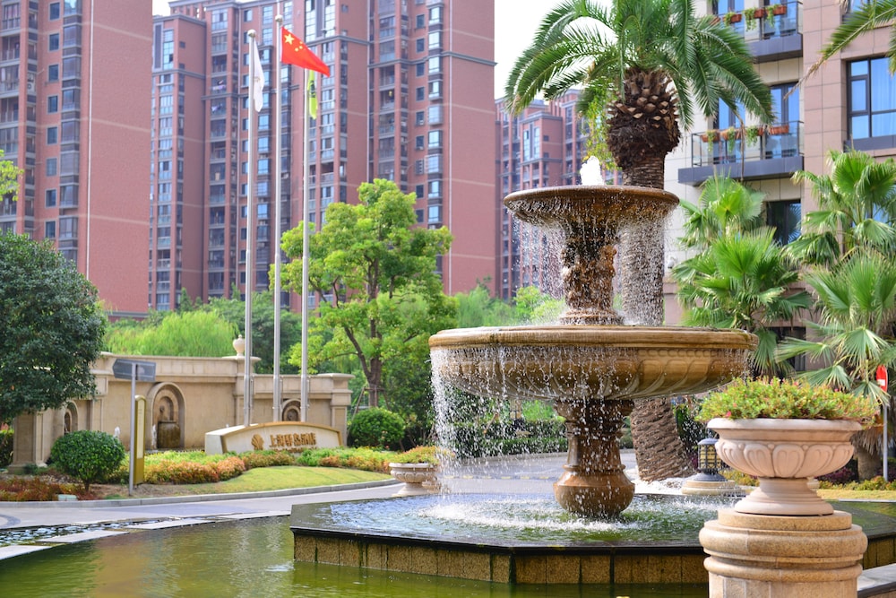 urban island hotel shanghai