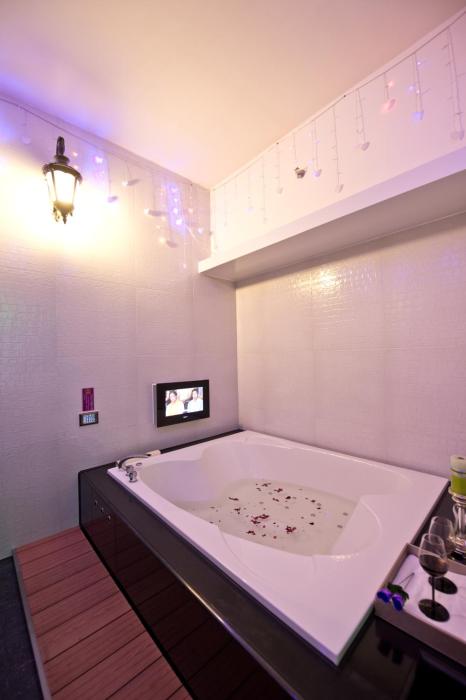 the royal pinnacle hotel