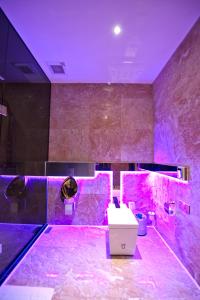 the royal pinnacle hotel