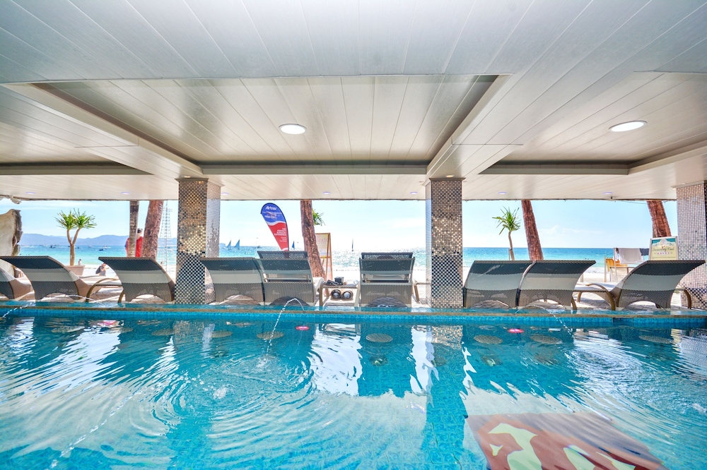 diamond water edge resort