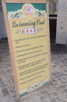 diamond water edge resort