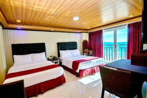 diamond water edge resort