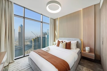 Serene Canal View 1Br Peninsula One,Peninsula One,0 star