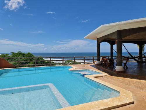 hotel miraflores