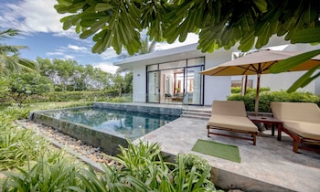 cam ranh riviera beach resort and spa
