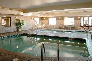 Grand Forks Lodge And Suites,Grand Forks County>>Grand Forks,3 star