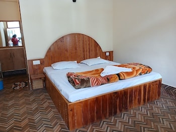 Up Country Lodge,,2 star
