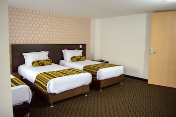 hotel castellana 95