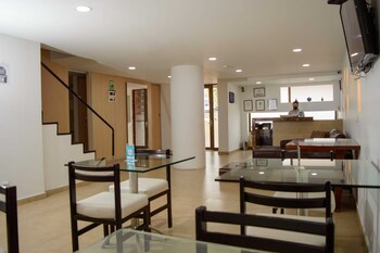 hotel castellana 95