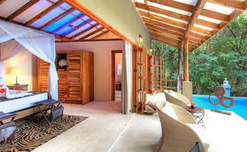 hotel casa chameleon mal pais adults only