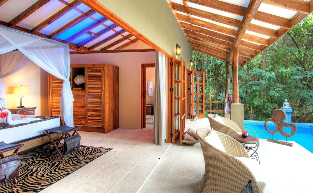 hotel casa chameleon mal pais adults only