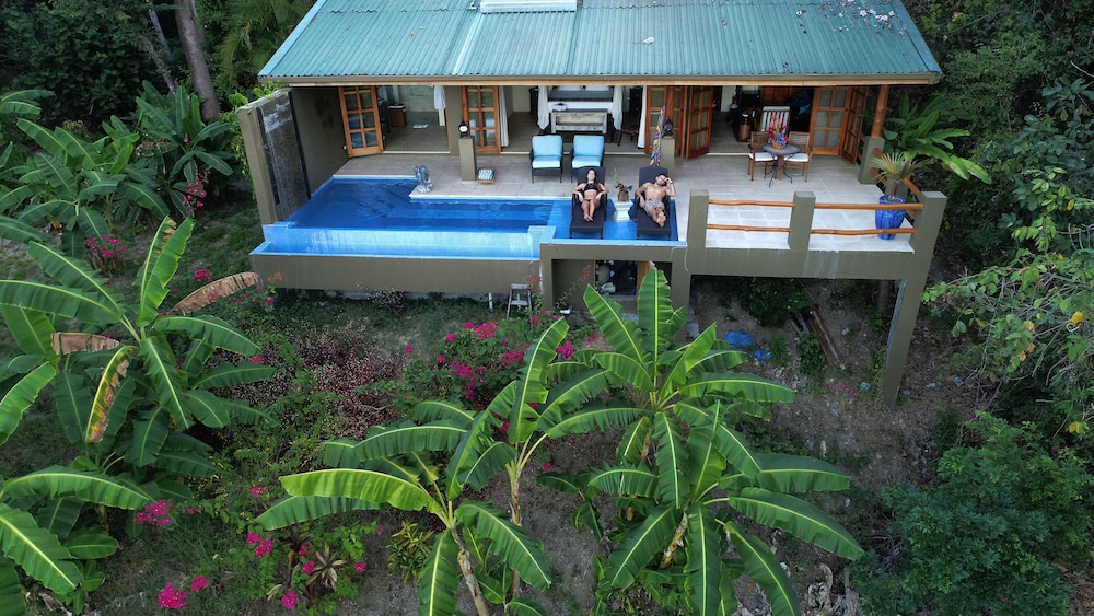 hotel casa chameleon mal pais adults only