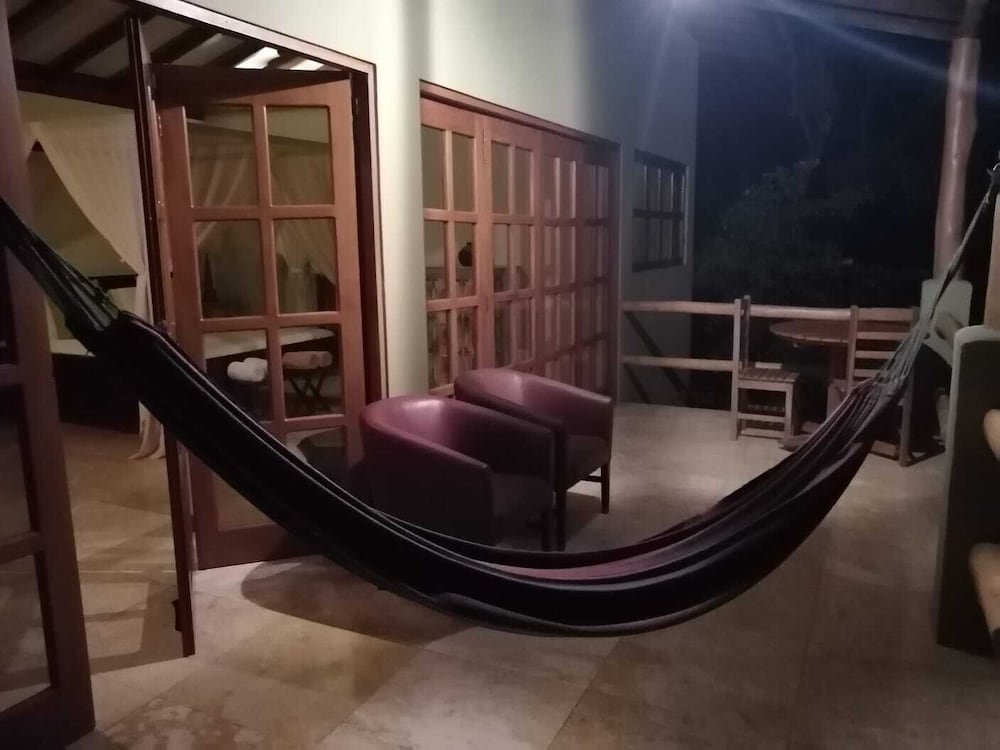 hotel casa chameleon mal pais adults only