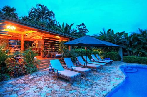 hotel casa chameleon mal pais adults only