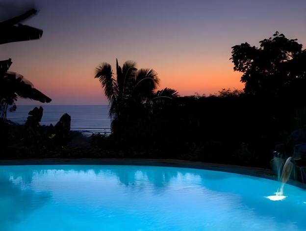 hotel casa chameleon mal pais adults only