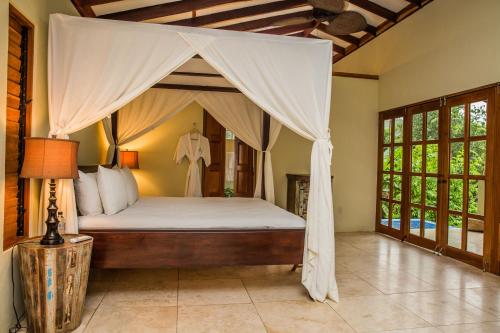 hotel casa chameleon mal pais adults only