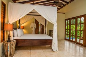 hotel casa chameleon mal pais adults only