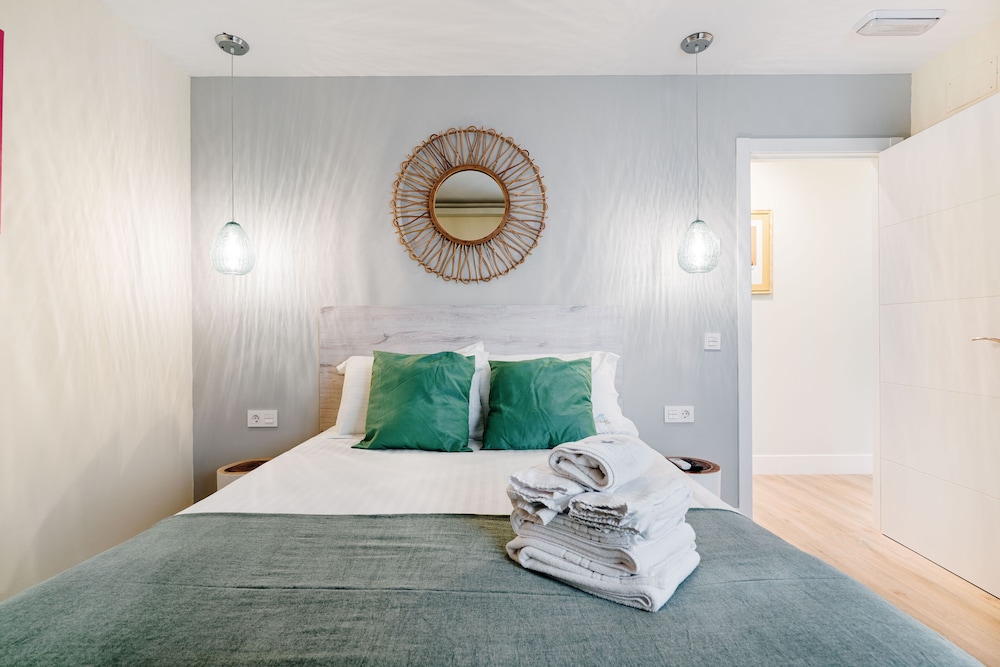 h boutique la caleta bay