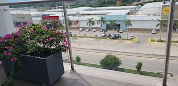 hampton by hilton valledupar