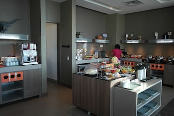 hampton by hilton valledupar