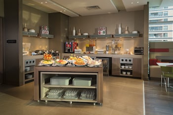 hampton by hilton valledupar