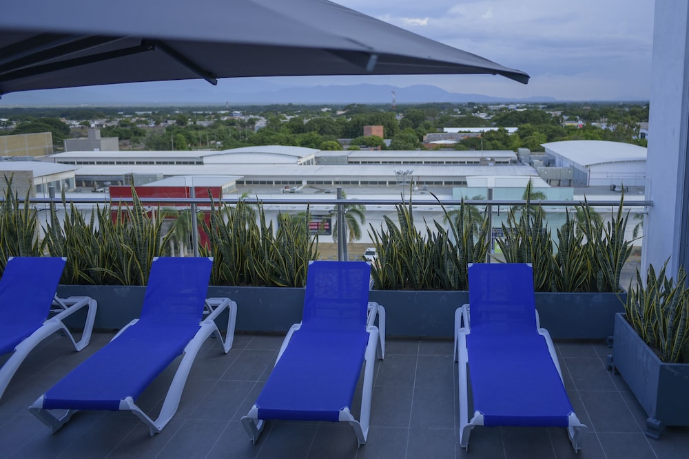 hampton by hilton valledupar