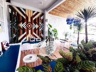 chill house nai yang beach