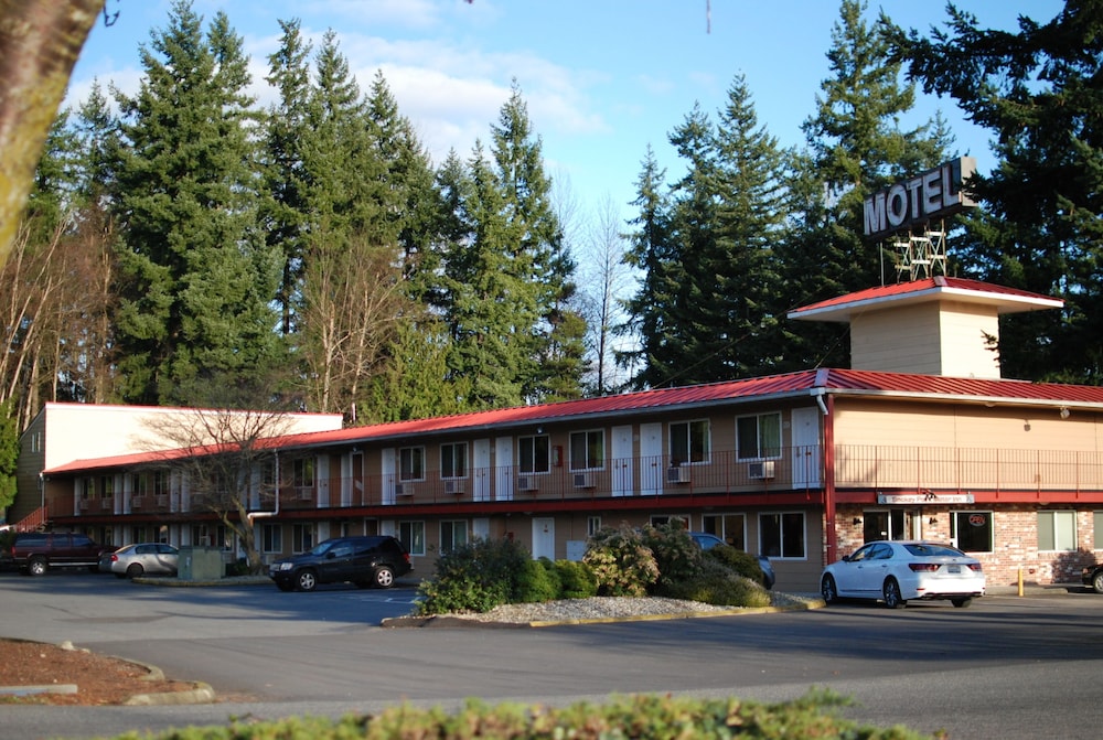 smokey point motor inn