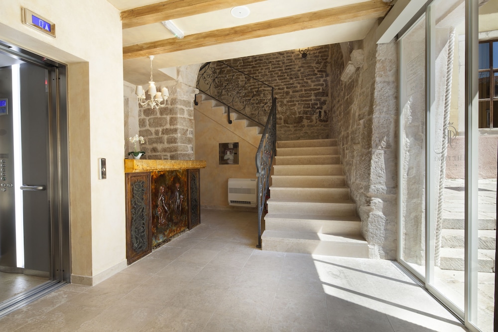 Heritage Hotel Life Palace,Pirovac>>Brodarica,4 star