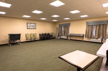 rivers inn and suites