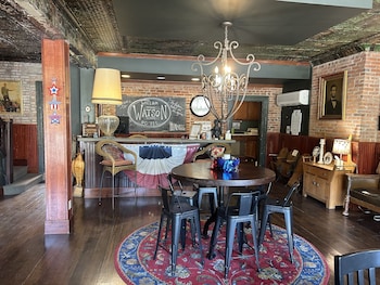 william watson hotel