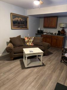 william watson hotel